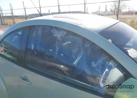 2000 Volkswagen New Beetle Gls Tdi из США, поврежденный, VIN 3VWCF21C8YM468743